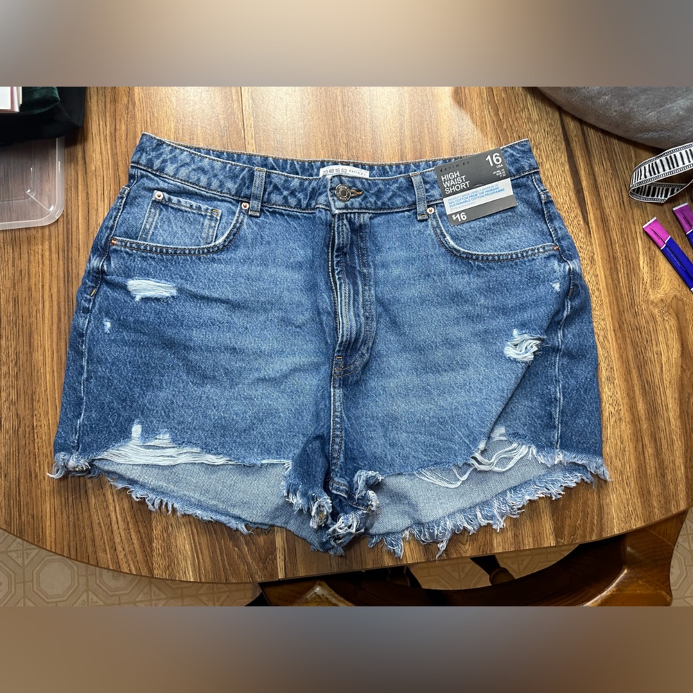 Primark Shorts-BRAND NEW